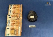 Detenido tras un descuido: se le cae la droga del calcetín en un centro comercial de Logroño